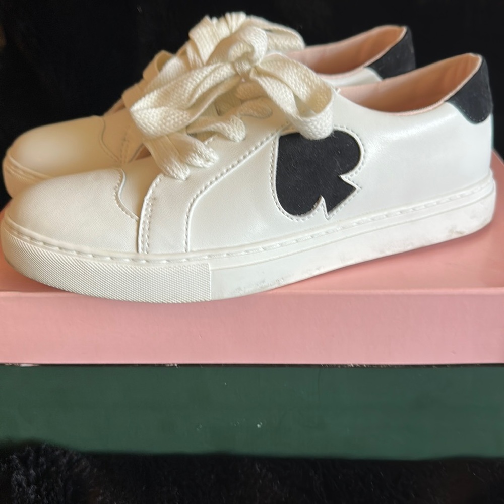 Fez Kate spade